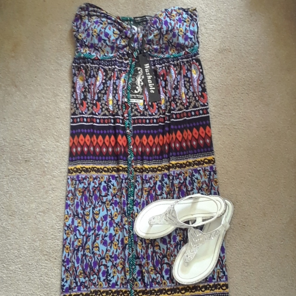 Dress • (never worn)